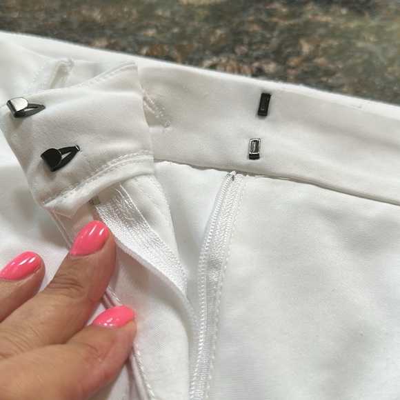 ⬇️ PRICE DROP⬇️ White pants - Picture 6 of 7